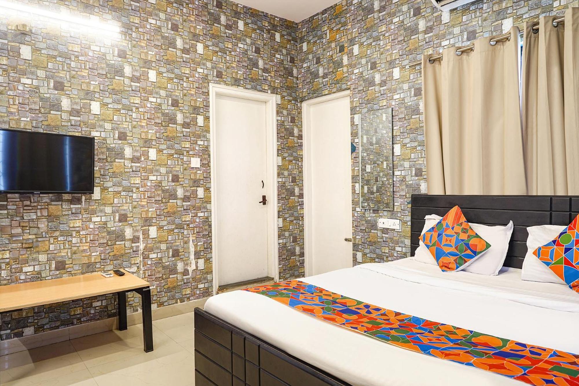 Fabexpress Kings Suites I Bangalore Extérieur photo